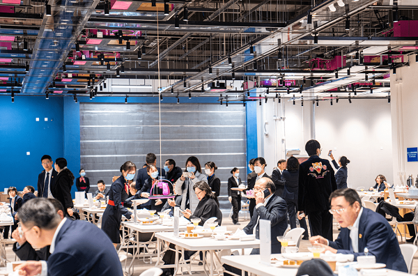 冬奧智慧餐廳火出圈了，智慧食堂再升級助力餐飲智能化發(fā)展
